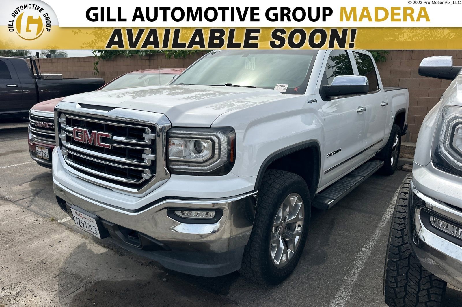Used 2017 GMC Sierra 1500 SLT w/ SLT Premium Package image 1