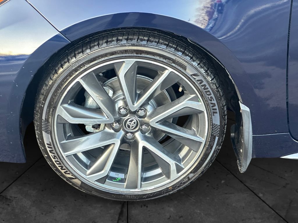 Used 2021 Toyota Corolla XSE image 9
