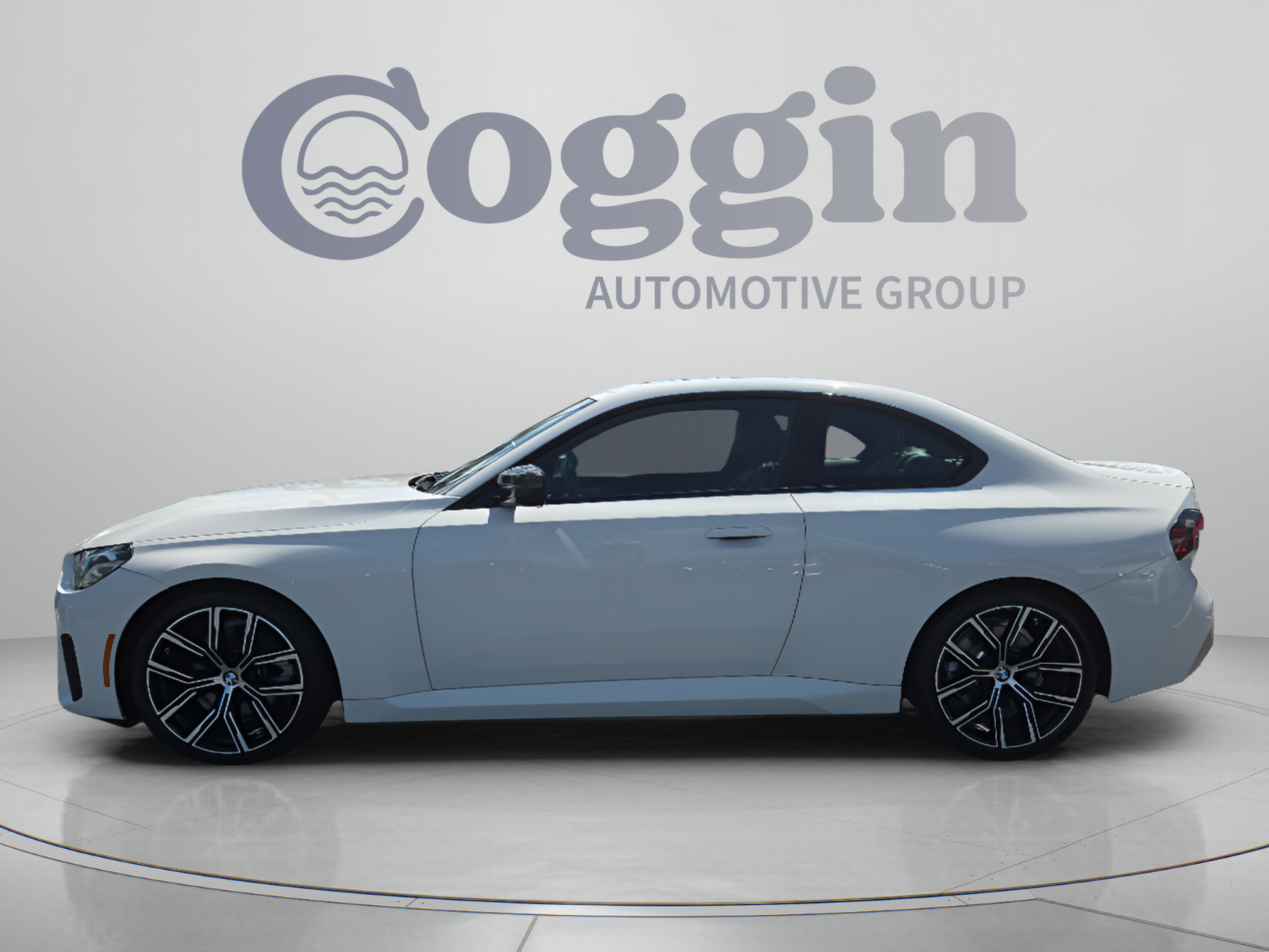 Certified 2023 BMW 230i Coupe w/ Premium Package RWD image 2