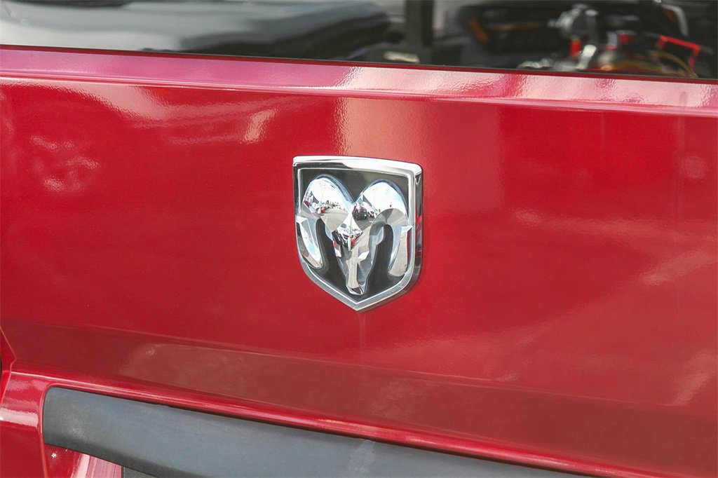 Used 2021 RAM ProMaster 2500 w/ Premium Appearance Group image 12