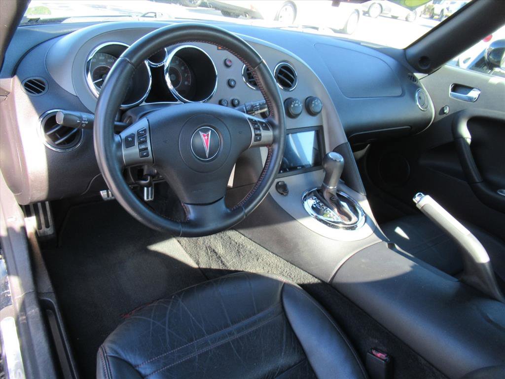 Used 2007 Pontiac Solstice GXP w/ Premium Package image 13