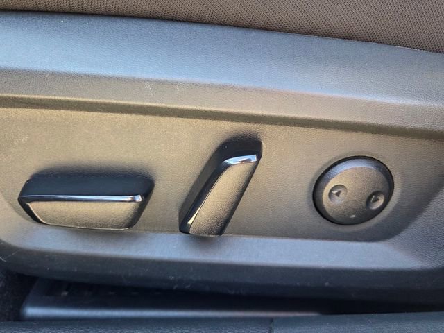 Used 2023 Nissan Rogue SV image 18