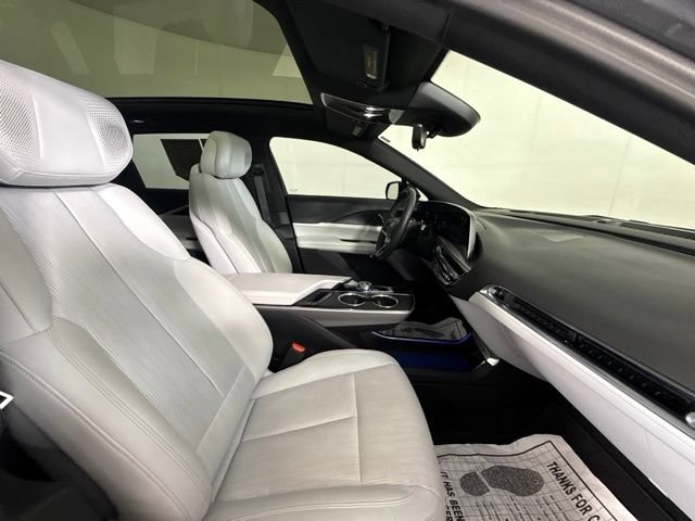 Certified 2023 Cadillac Lyriq 2WD image 32