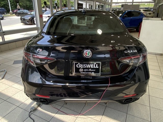 New 2025 Alfa Romeo Giulia AWD w/ Driving Assist Package image 6