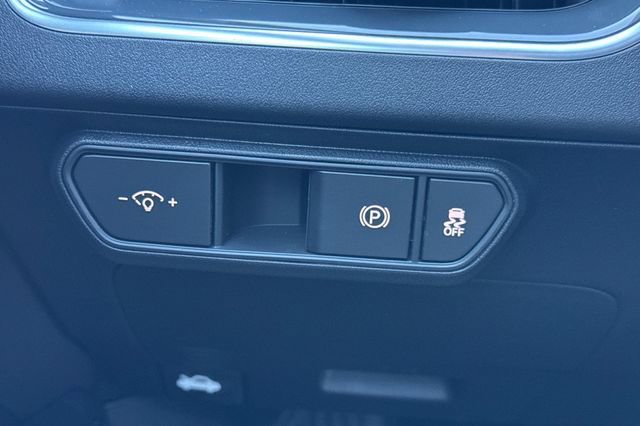 New 2025 Kia K4 EX image 29