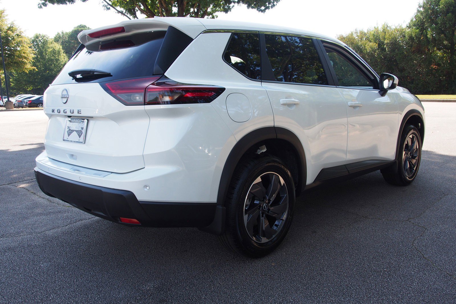 Used 2026 Nissan Rogue SV FWD image 7