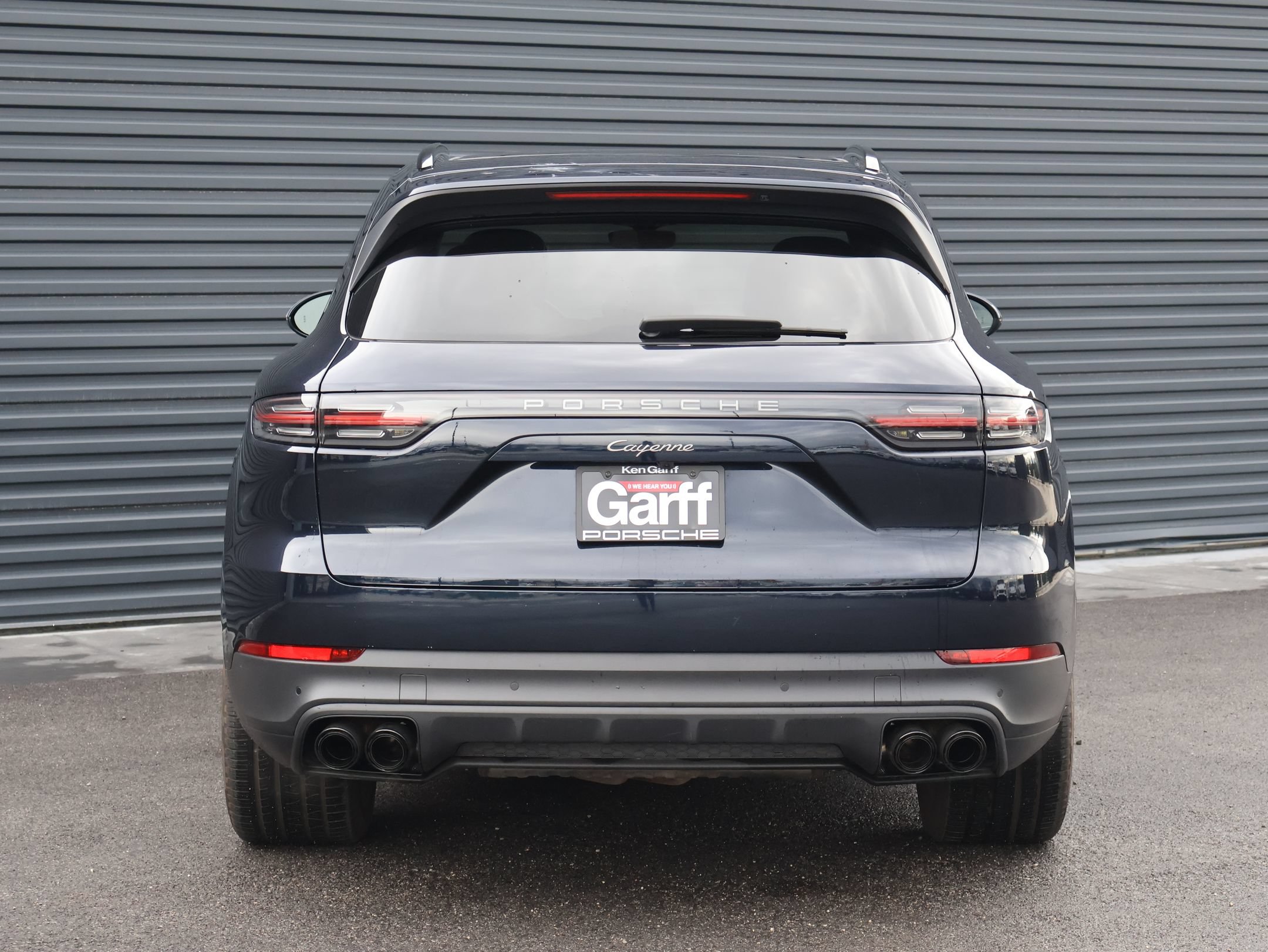 Certified 2023 Porsche Cayenne Platinum Edition AWD/4WD image 11