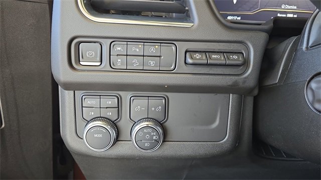 Used 2023 GMC Yukon AT4 w/ AT4 Premium Package image 24
