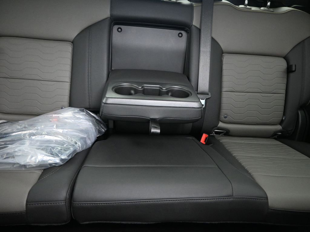 New 2026 Chevrolet Silverado 2500 ZR2 image 29