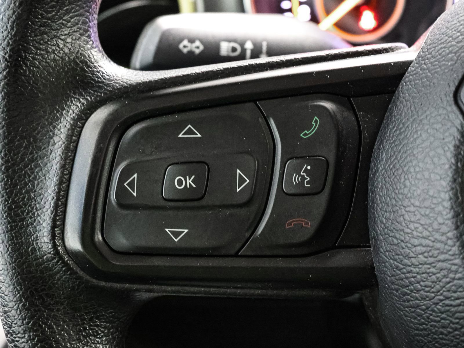 Used 2023 Jeep Wrangler Willys image 34