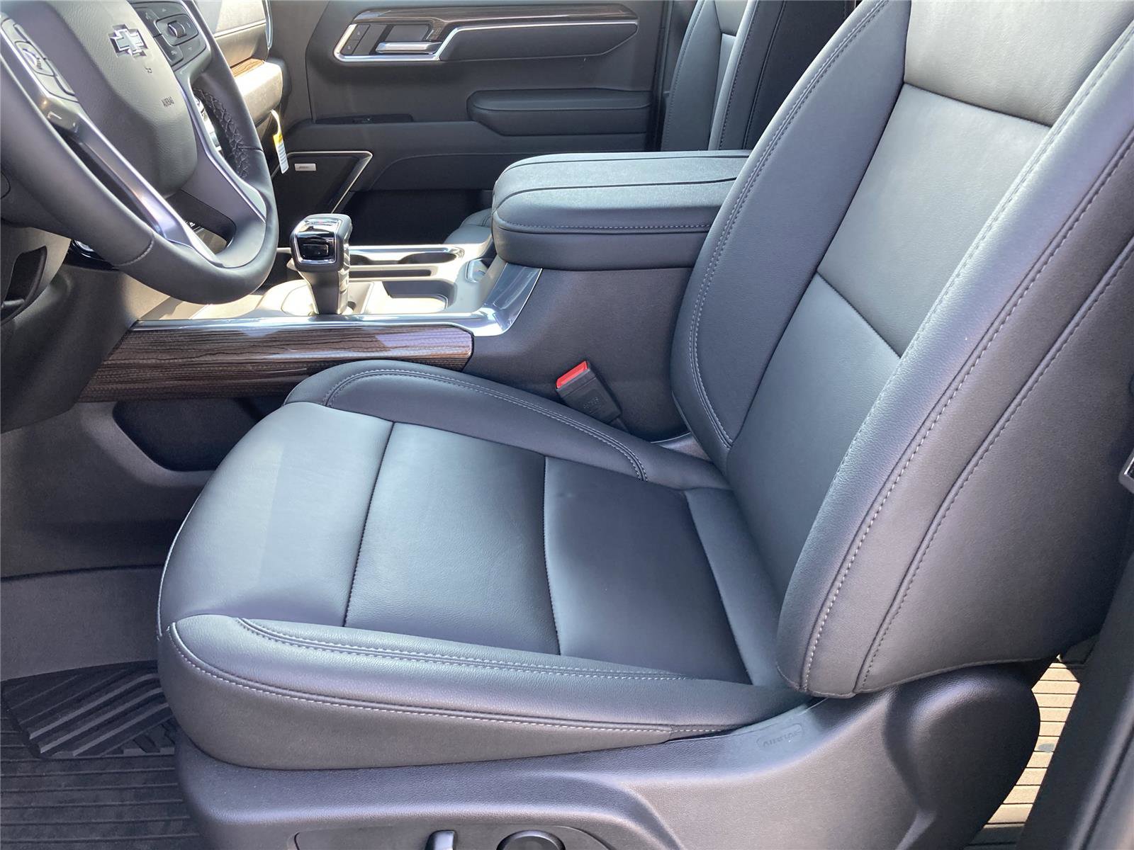 New 2026 Chevrolet Silverado 1500 RST image 25