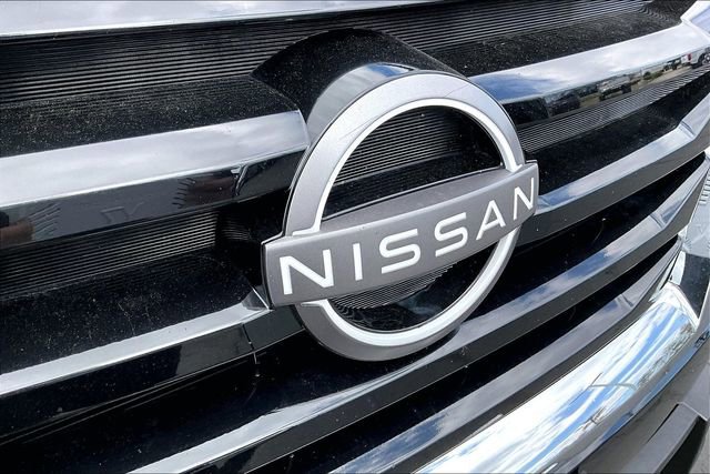 Certified 2024 Nissan Pathfinder SV FWD image 32