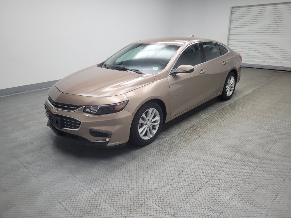 Used 2018 Chevrolet Malibu LT FWD image 2