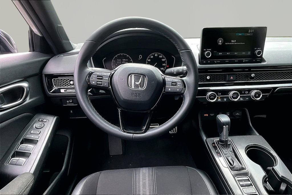 Used 2025 Honda Civic Sport image 9