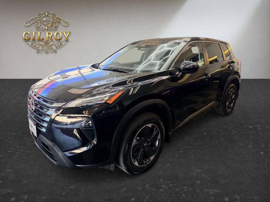 Used 2025 Nissan Rogue SV