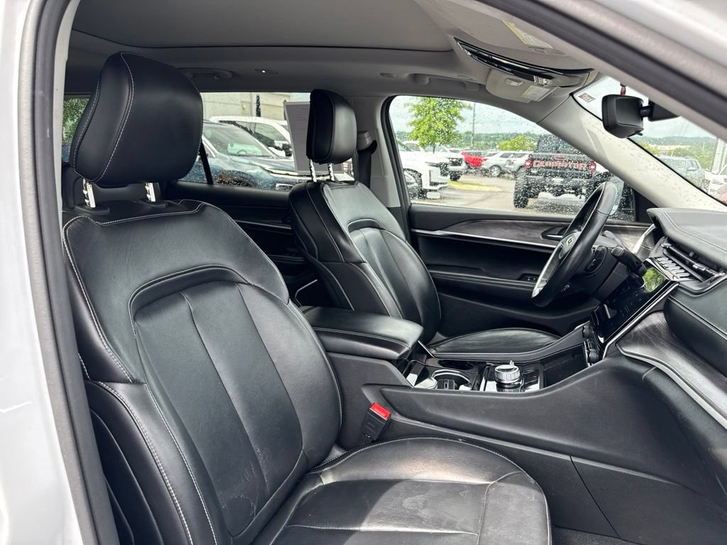 Used 2021 Jeep Grand Cherokee L Limited AWD/4WD image 20