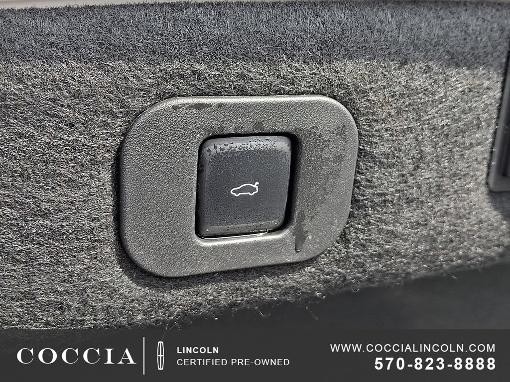 Used 2018 Lincoln Continental Black Label w/ Rear-seat Package AWD/4WD image 29