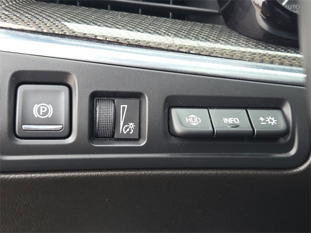 Used 2022 Cadillac XT5 Sportv w/ Technology Package image 28