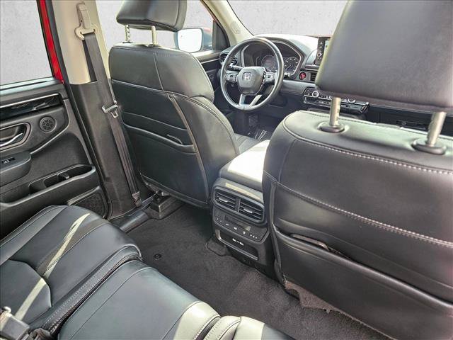 Used 2023 Honda Pilot Touring image 15