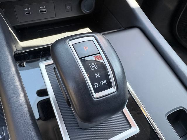Used 2024 Mitsubishi Outlander SE Black Edition FWD image 20
