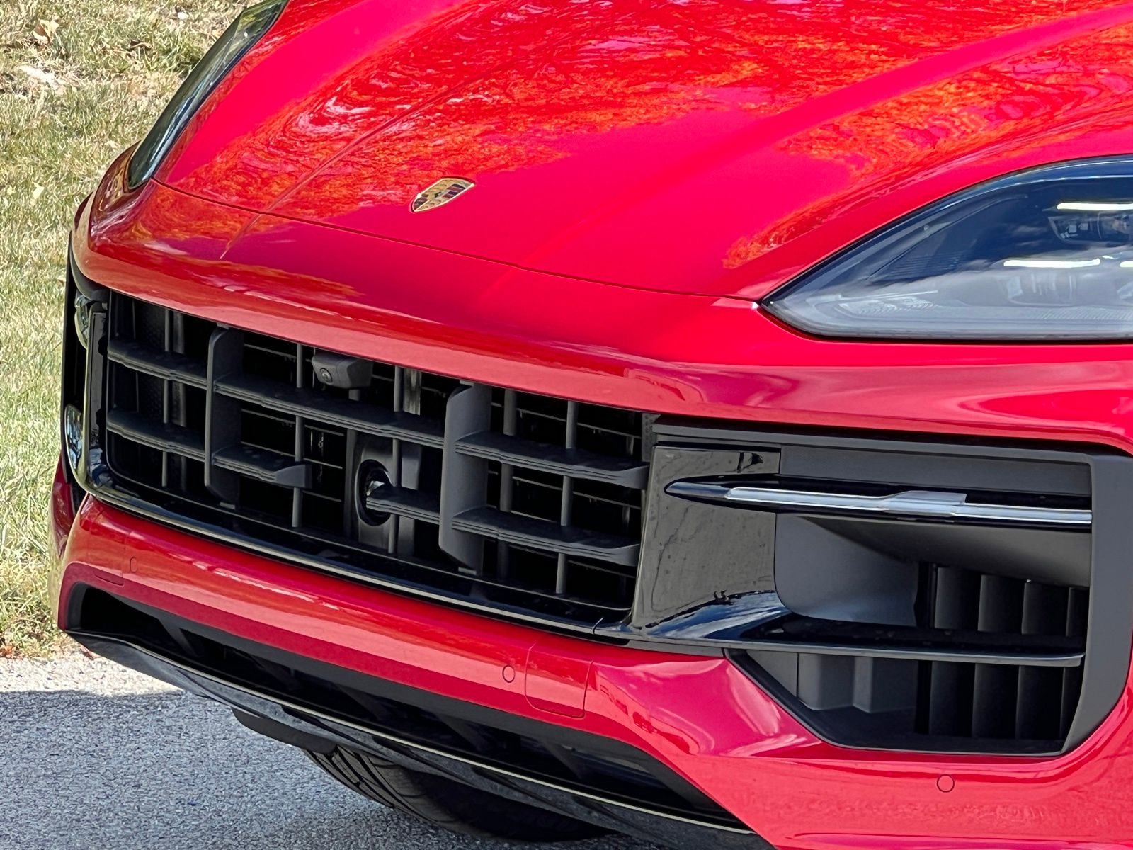 New 2026 Porsche Cayenne GTS image 11