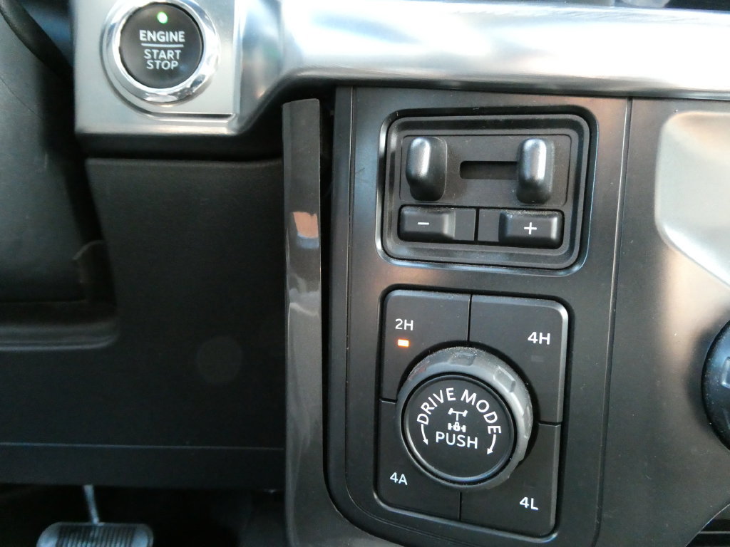 Certified 2022 Ford F150 Lariat w/ Equipment Group 502A High AWD/4WD image 29