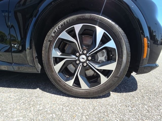 Certified 2021 Ford Mustang Mach-E Premium image 18