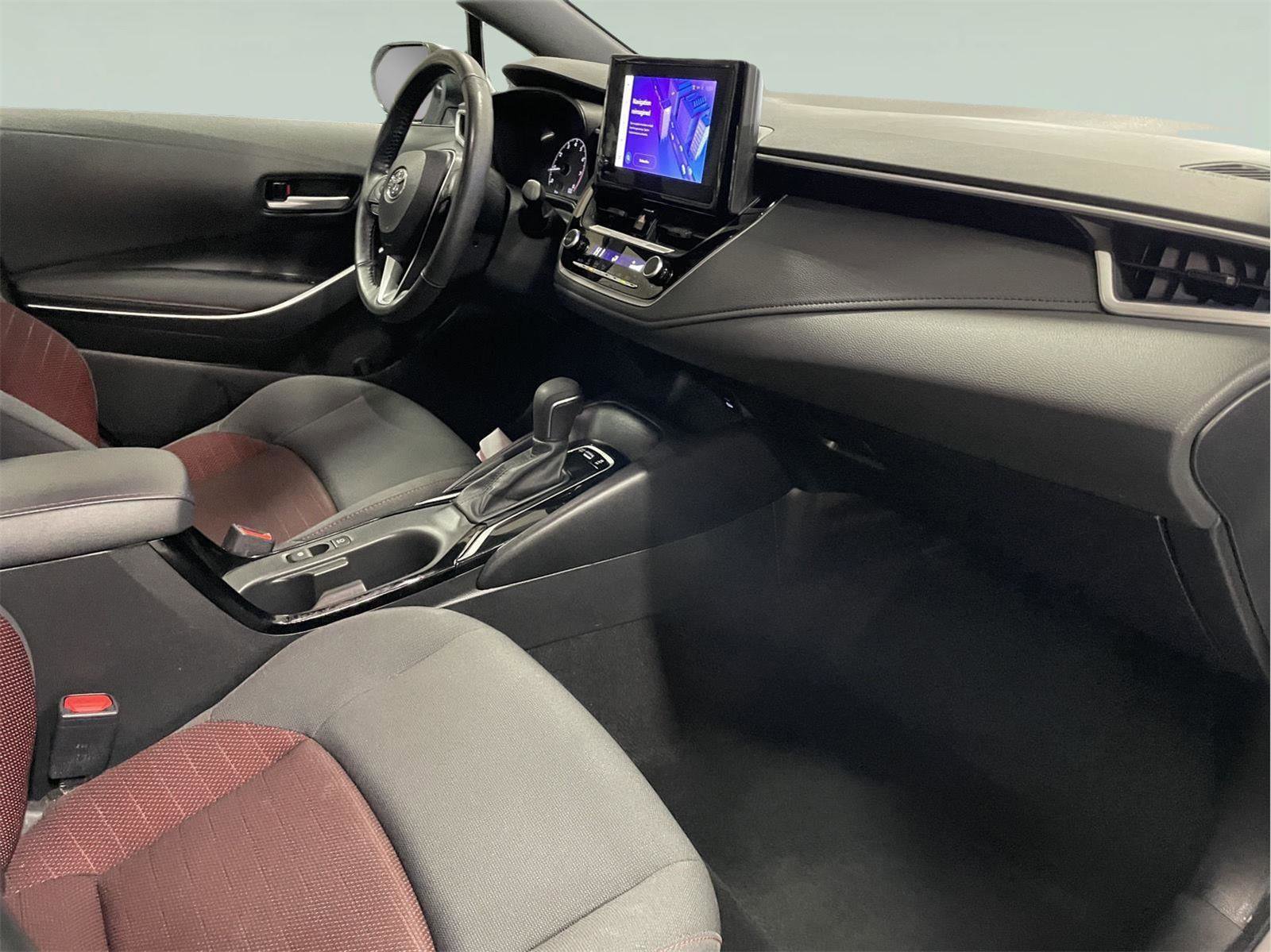 Used 2023 Toyota Corolla SE image 20