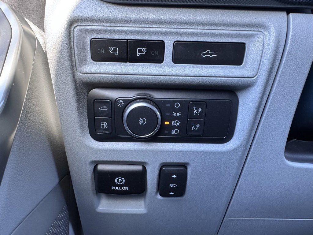 Used 2023 Ford F150 Limited image 26