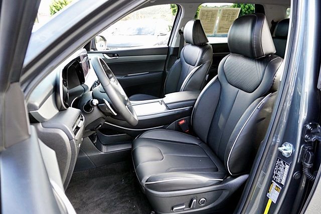 Used 2025 Hyundai Palisade SEL image 16
