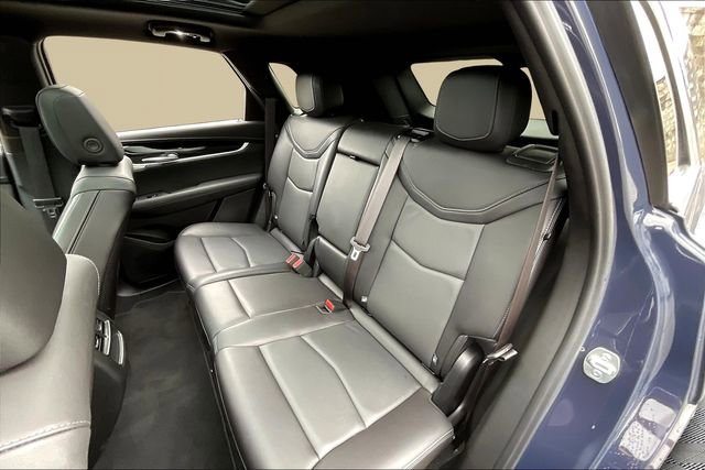 Used 2025 Cadillac XT5 Premium Luxury image 19