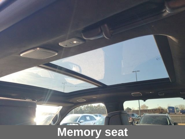 Used 2024 Jeep Grand Wagoneer L Series III w/ Quick Order Packagew 28T image 5