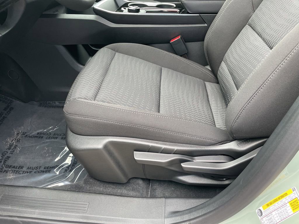 New 2026 Chevrolet Equinox LT w/ Safety and Technology Package image 18