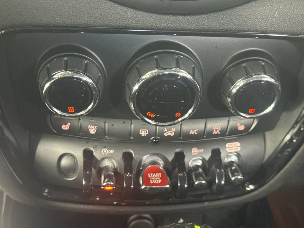 Used 2019 MINI Cooper Clubman S w/ Premium Package image 18