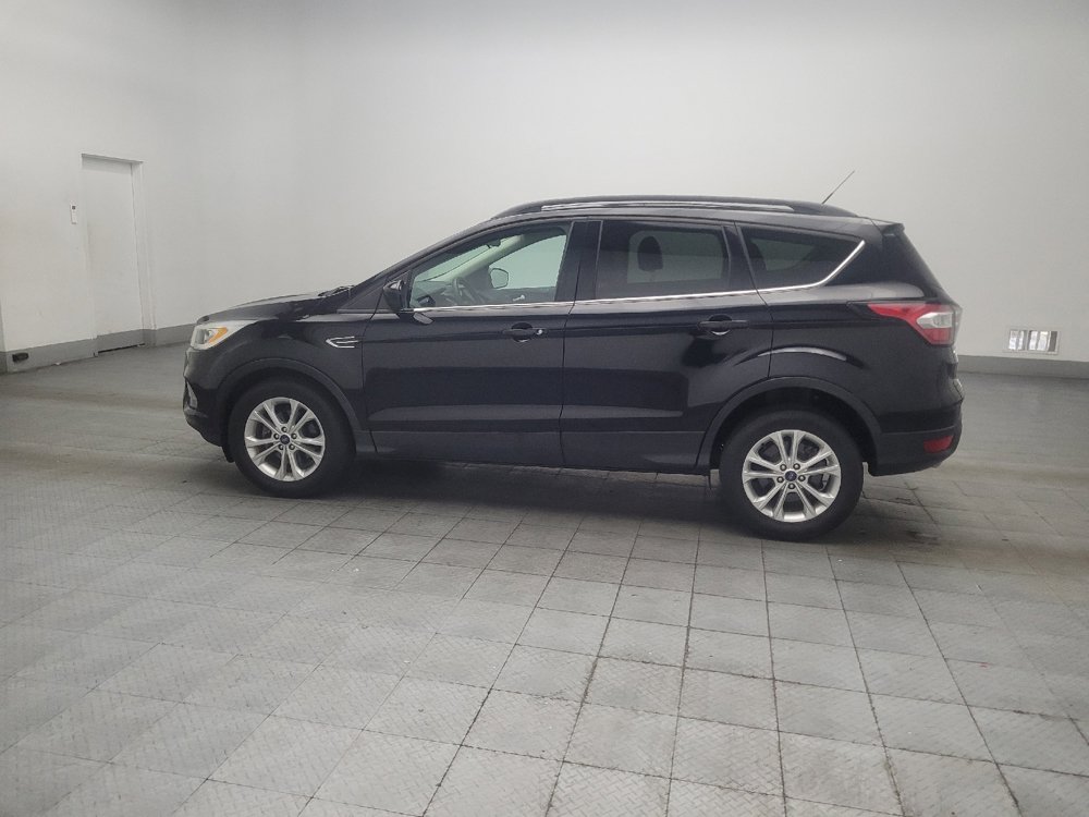 Used 2017 Ford Escape SE w/ Equipment Group 201A FWD image 3