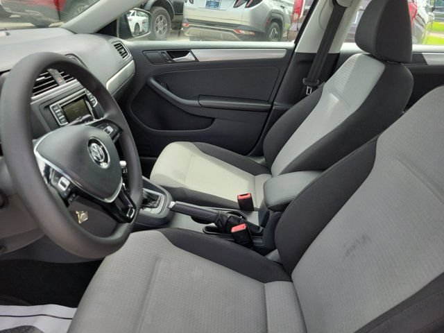 Used 2018 Volkswagen Jetta S FWD image 6
