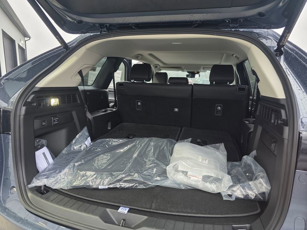 New 2026 MAZDA CX-90 Plug-In Hybrid w/Premium Sport AWD/4WD image 9