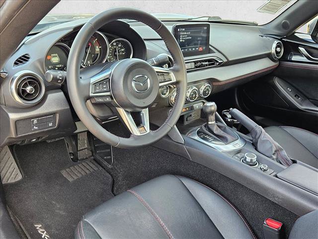 Used 2018 MAZDA MX-5 Miata RF Grand Touring RWD image 10