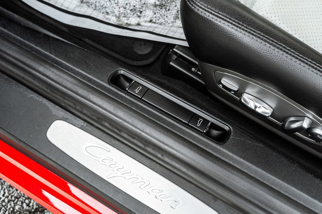 Used 2018 Porsche 718 Cayman image 26