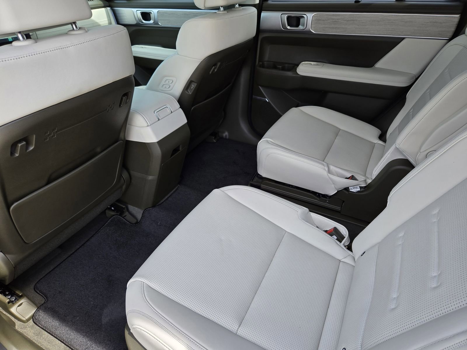 Used 2025 Hyundai Santa Fe Calligraphy image 20