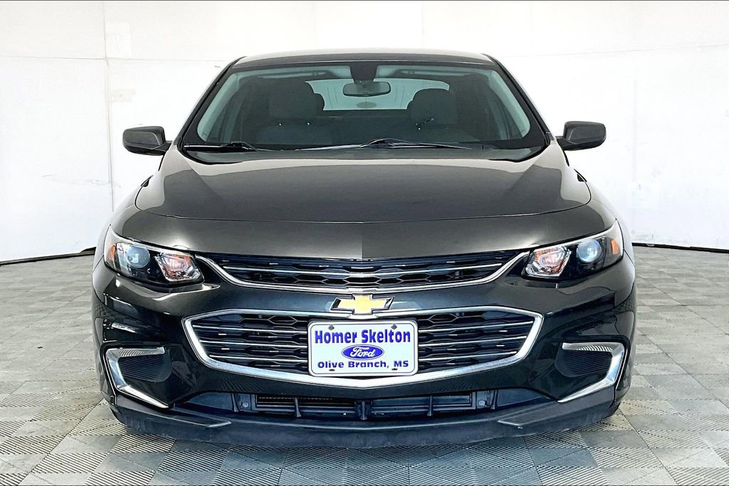 Used 2018 Chevrolet Malibu LS image 3