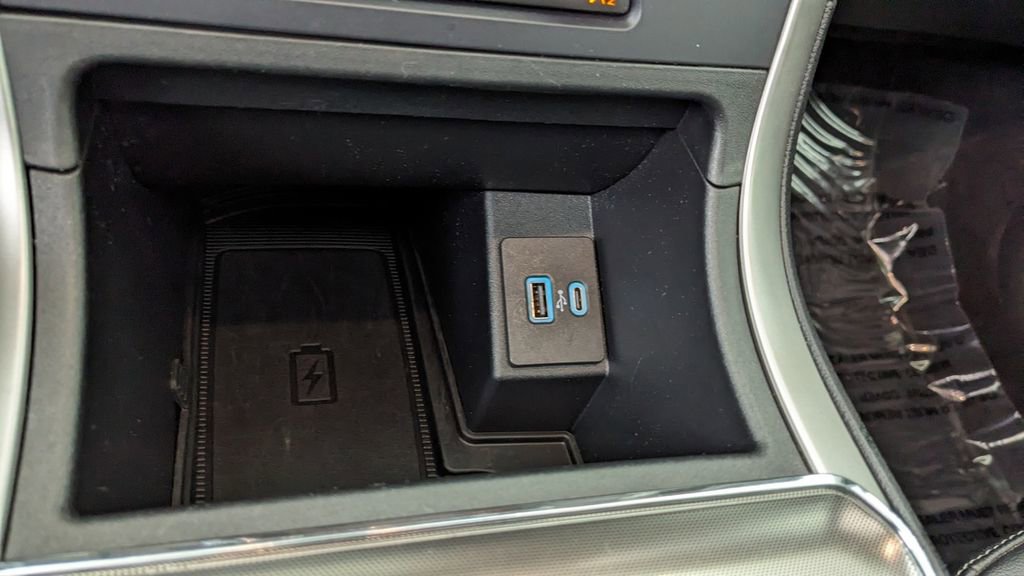 Certified 2022 Ford Edge SEL w/ Convenience Package image 29