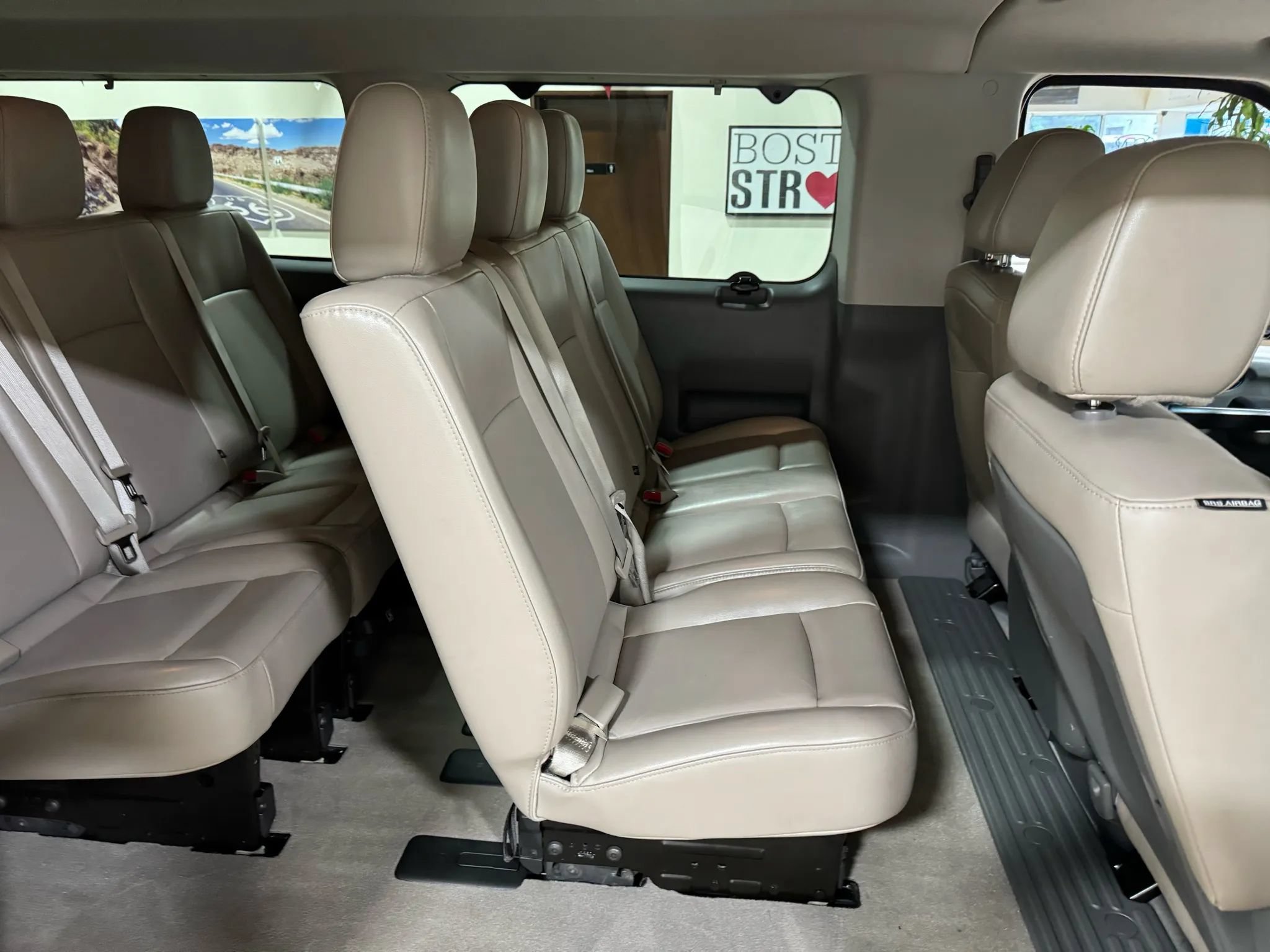 Used 2018 Nissan NV 3500 SL RWD image 30
