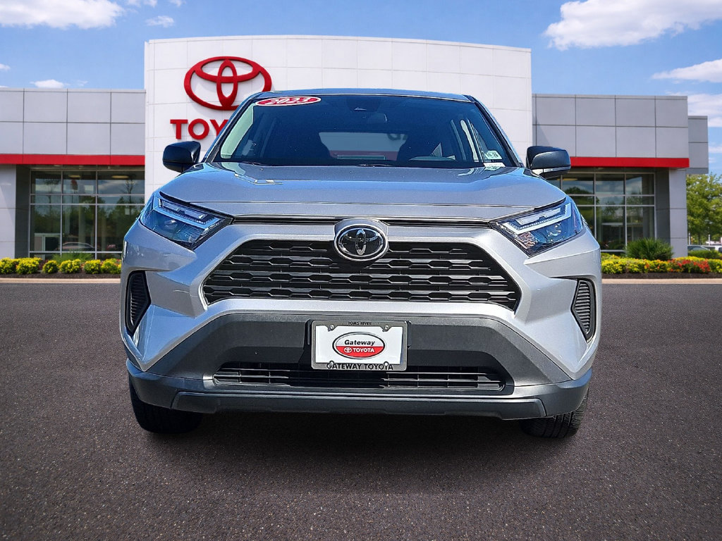 Certified 2023 Toyota RAV4 LE AWD/4WD image 2