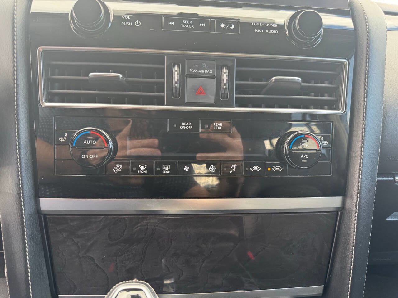 Used 2024 INFINITI QX80 Luxe image 27