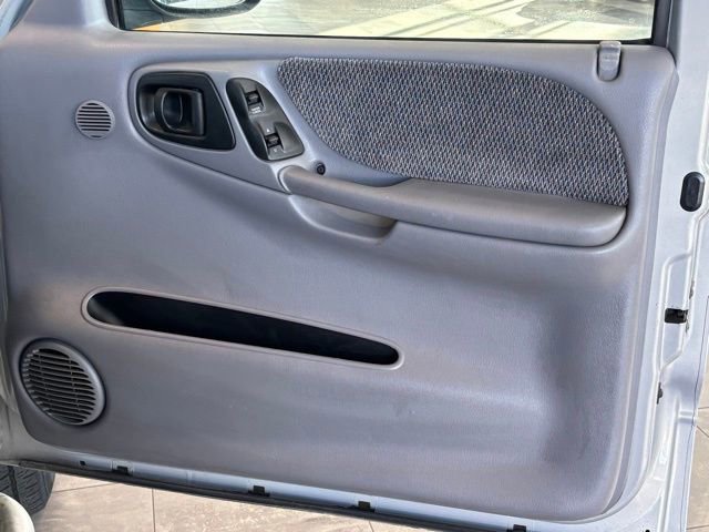 Used 1999 Dodge Dakota SLT image 25