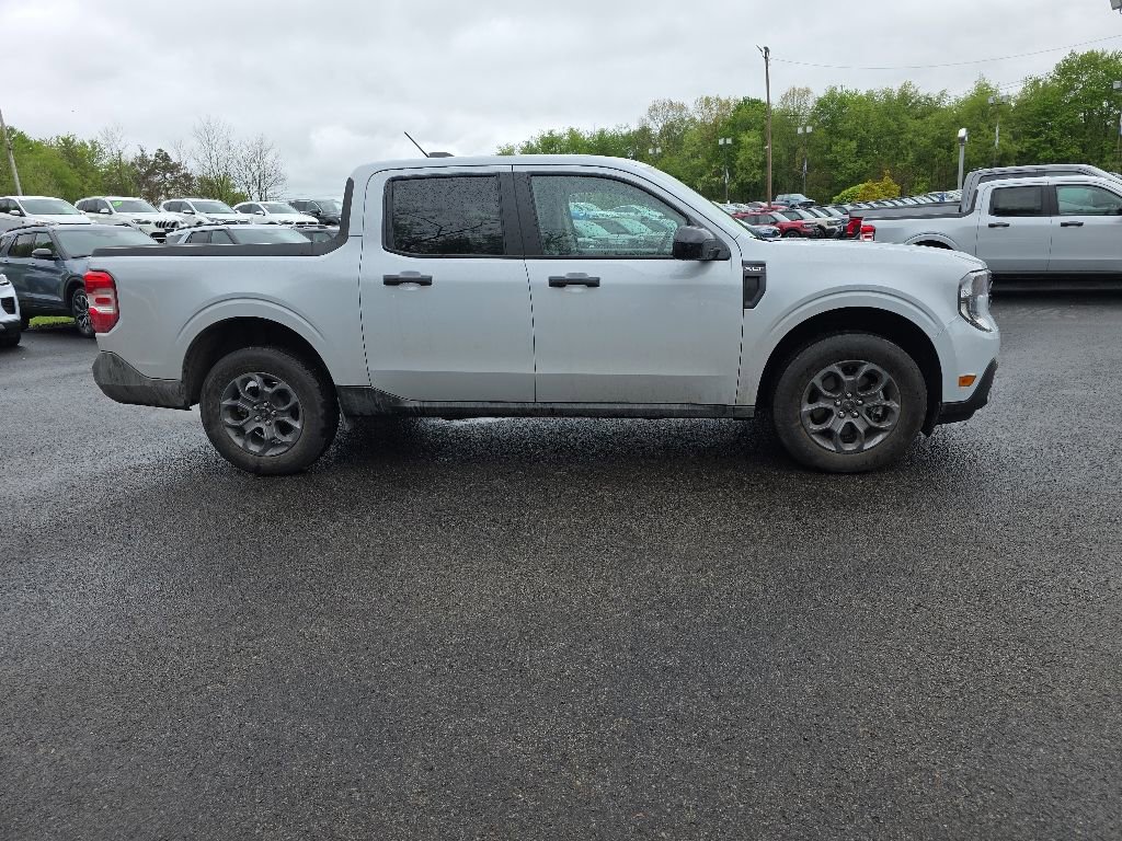 Used 2025 Ford Maverick XLT w/ XLT Luxury Package AWD/4WD image 4