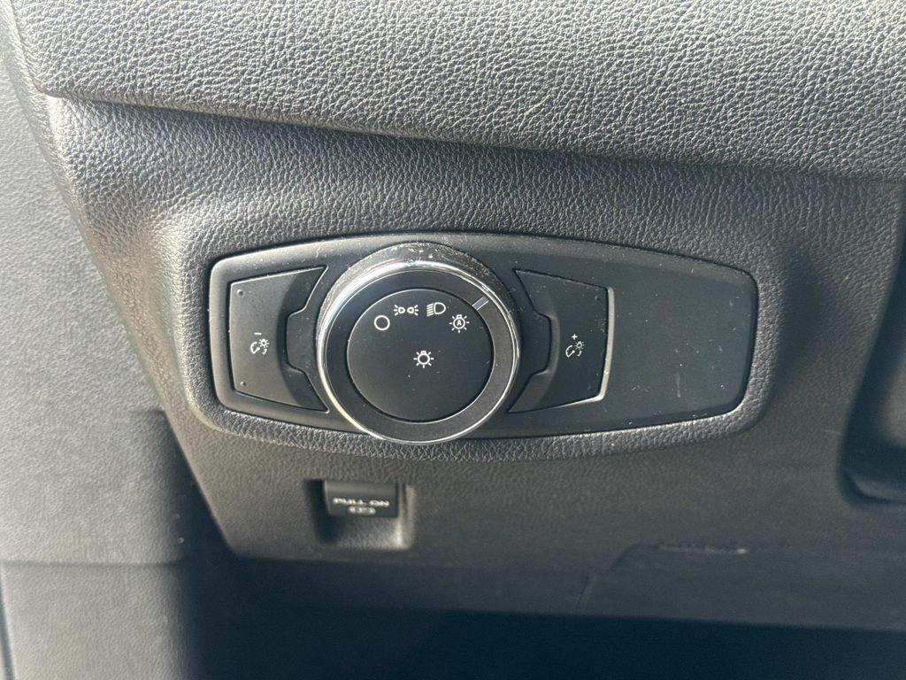 Used 2015 Lincoln MKC AWD w/ Equipment Group 101A Select image 28