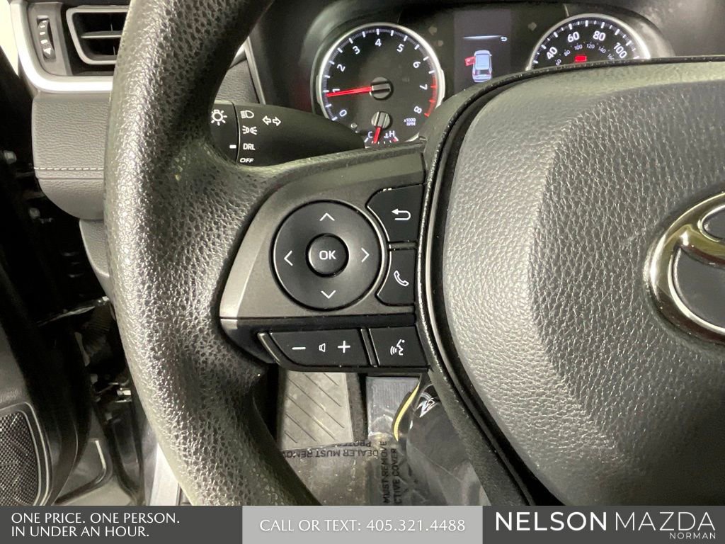 Used 2022 Toyota RAV4 LE image 43