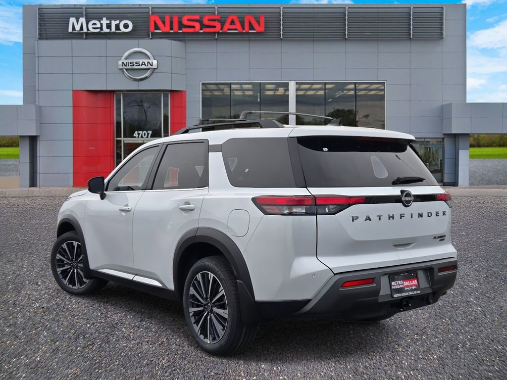 New 2026 Nissan Pathfinder Platinum image 4
